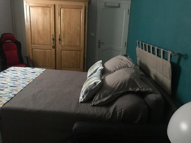 Le Carabiol - Chambre D'Hote Saint Julien Les Rosiers Eksteriør billede